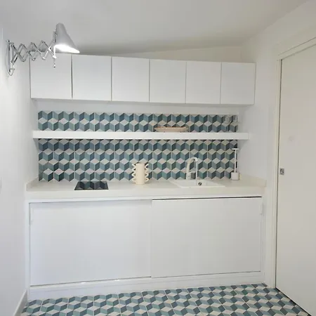 Διαμέρισμα Acqua Petra Pool &